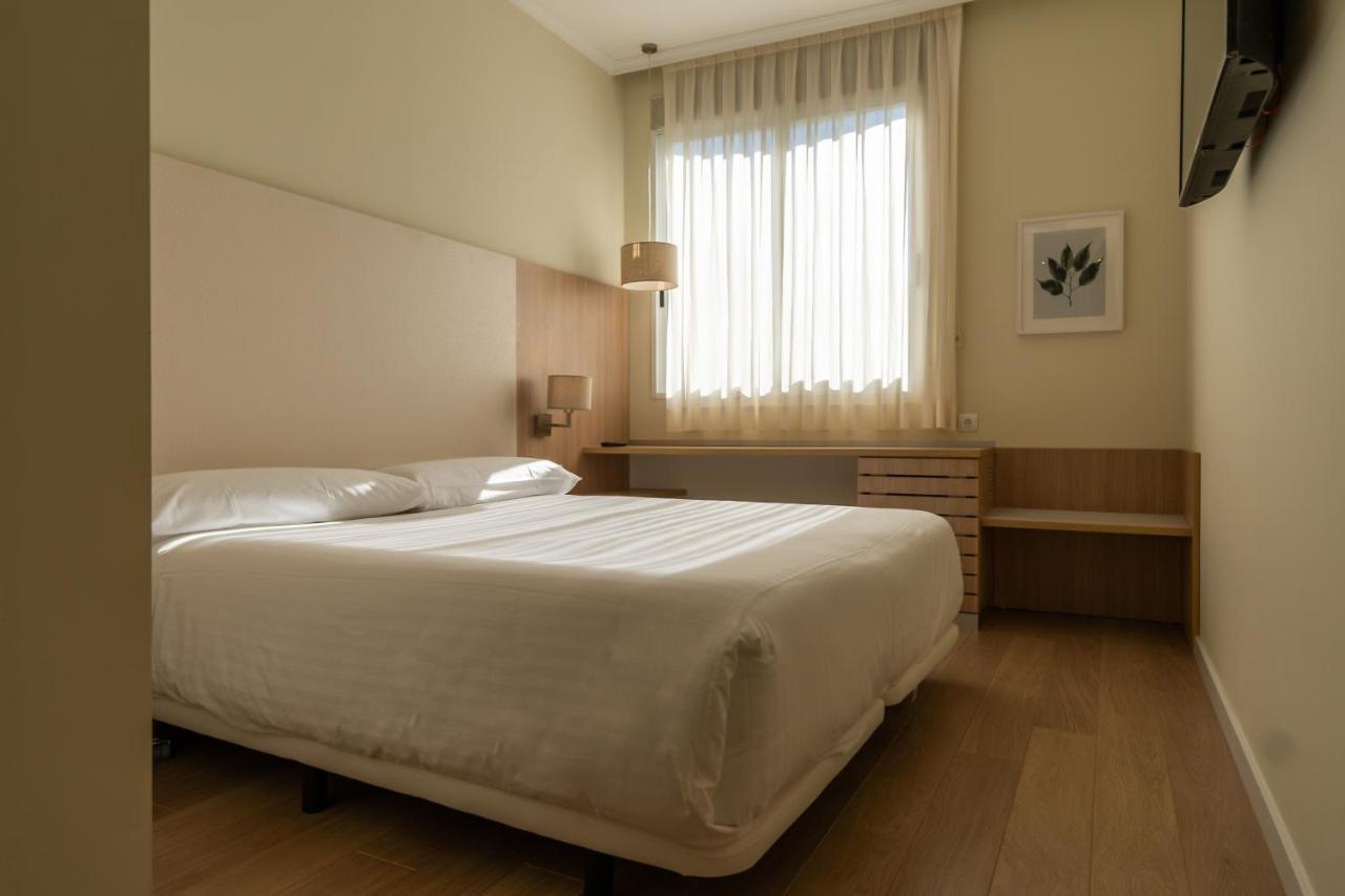 Hotel Checkin Valencia Ciscar 4*